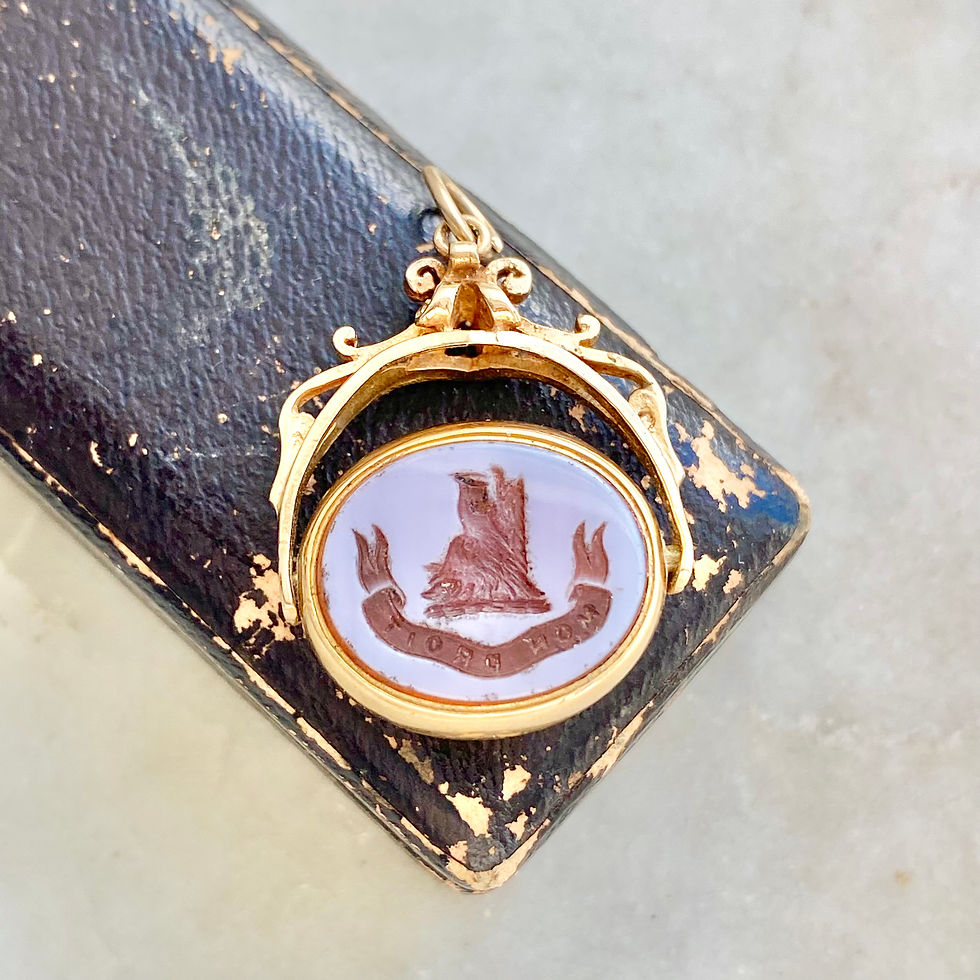 Thumbnail: Antique 18ct gold carnelian & bloodstone boar head swivel fob in 9ct gold frame