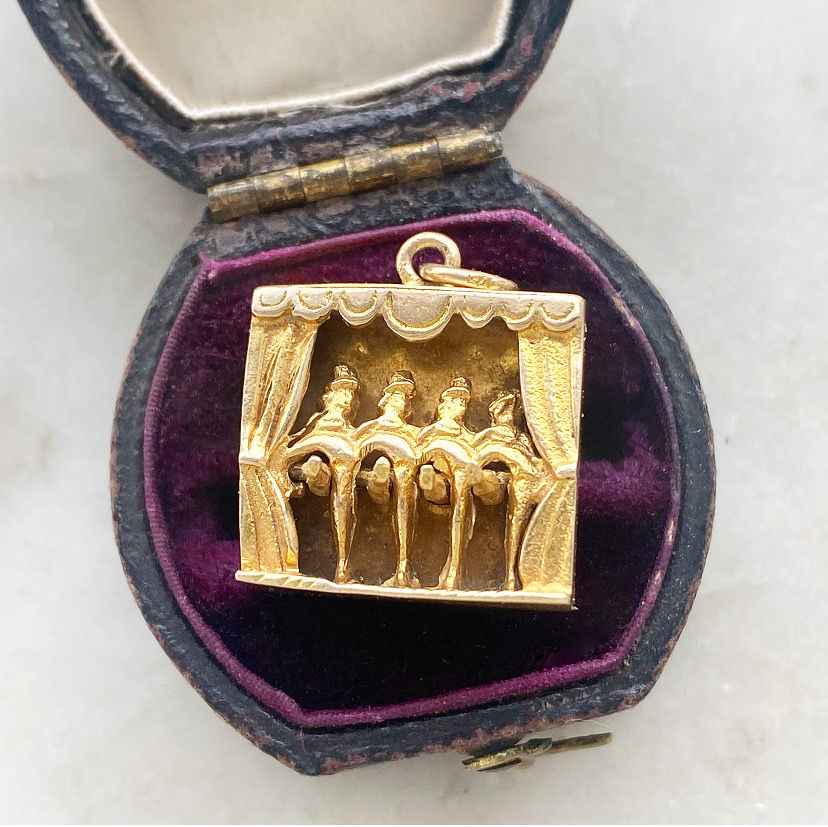 Vintage 1957 9ct gold moving can can dancers charm