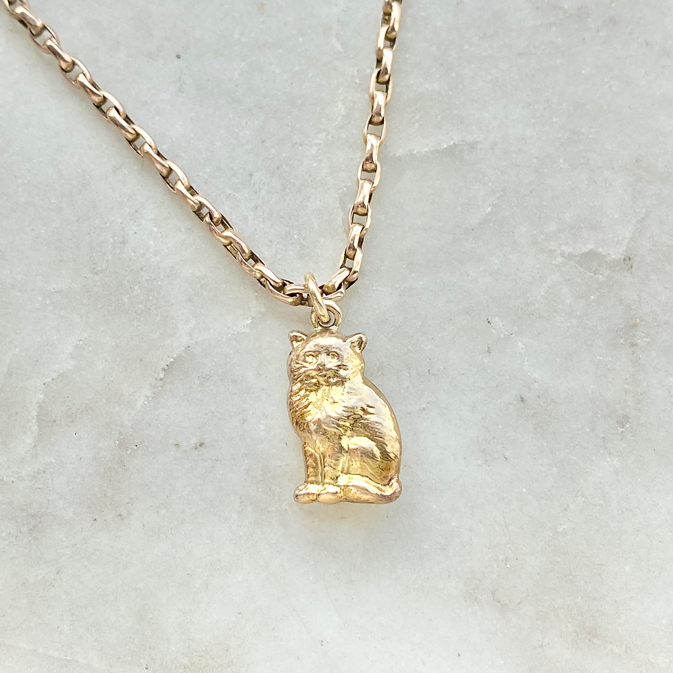 Thumbnail: Vintage 1960s 9ct gold sitting cat charm
