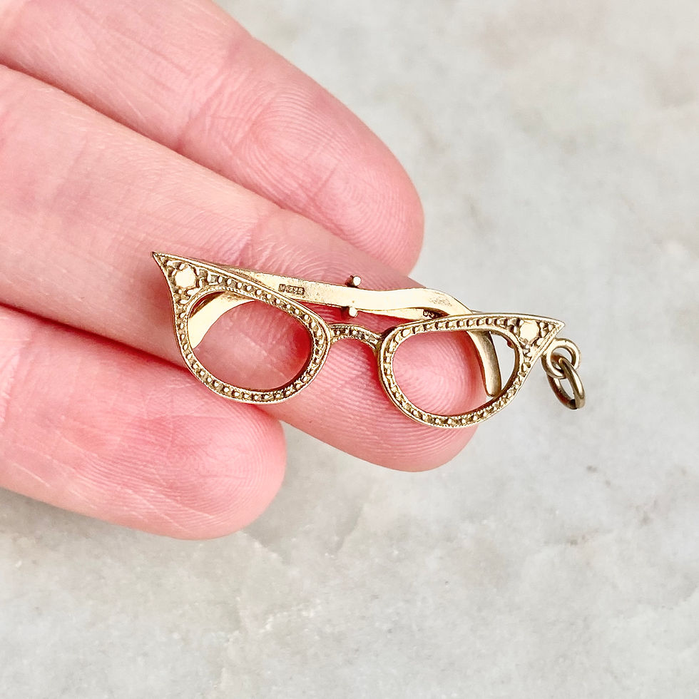 Thumbnail: Vintage 1970 9ct gold opening pair of glasses charm