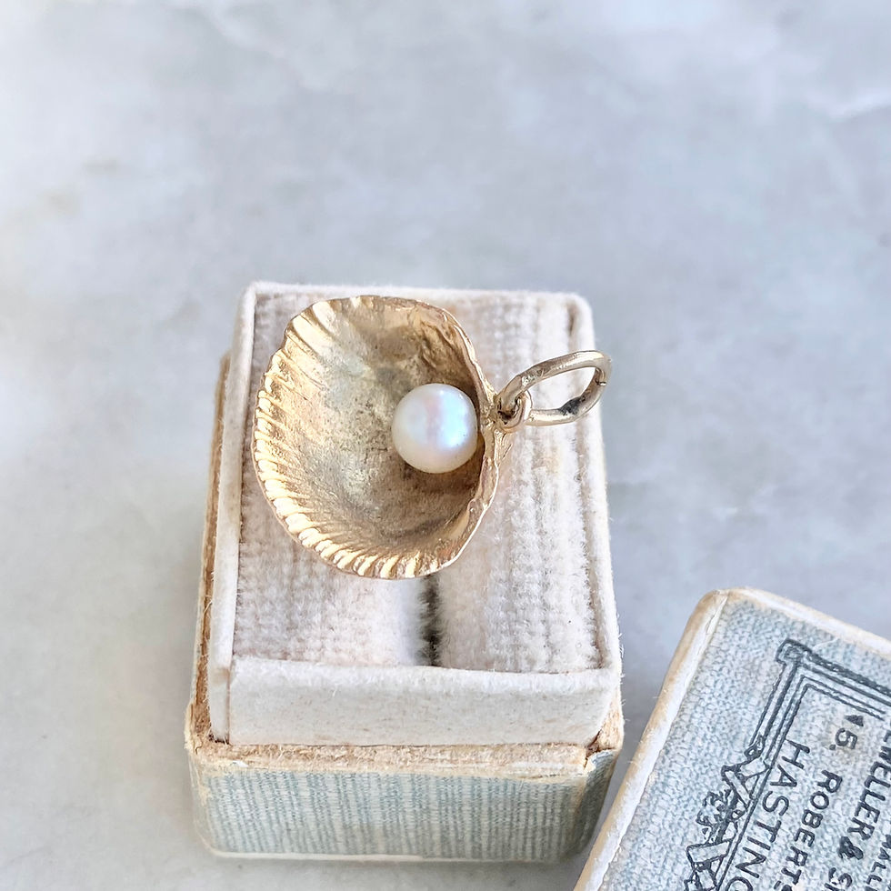 Thumbnail: Vintage 1974 9ct gold shell charm with pearl