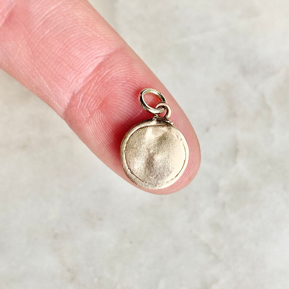 Thumbnail: Vintage 9ct gold petite round opening locket charm/pendant