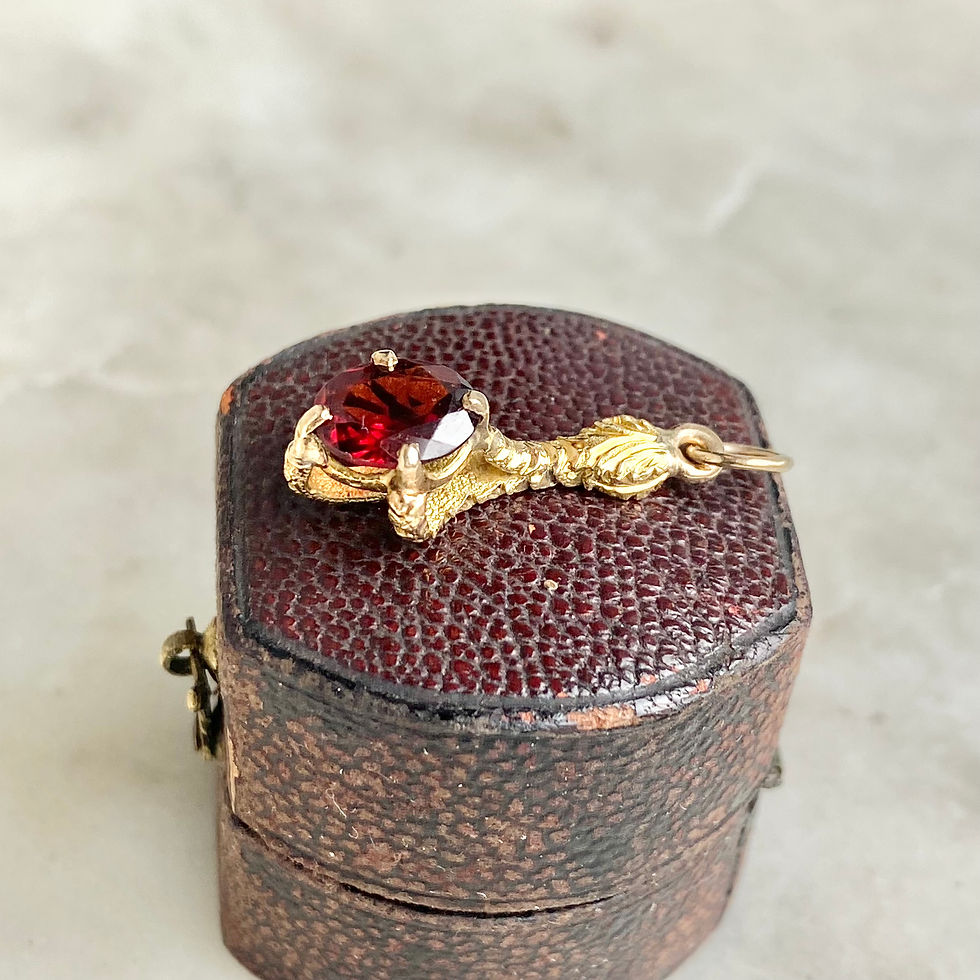 Thumbnail: Vintage gold and garnet talon charm