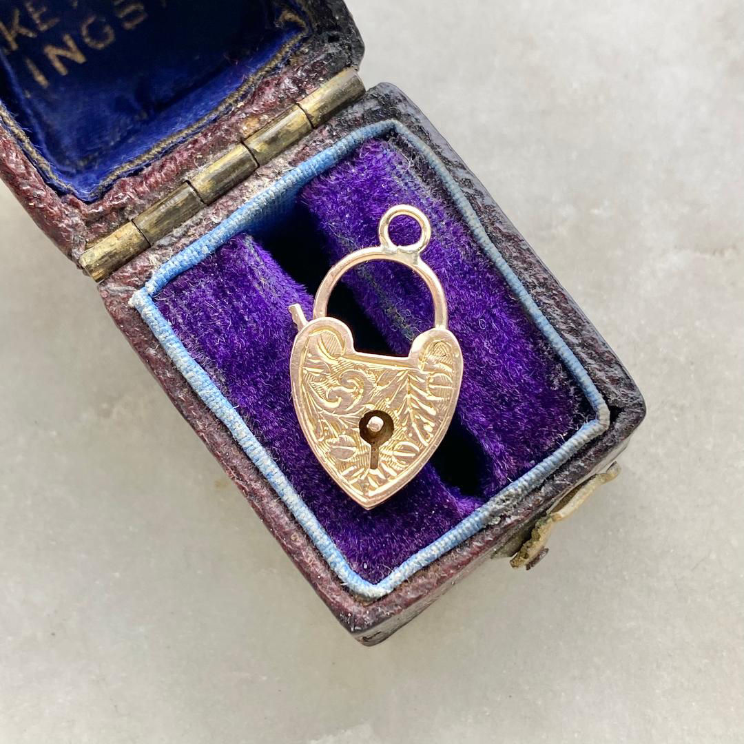 Antique 9ct gold petite chased opening heart padlock clasp, charm