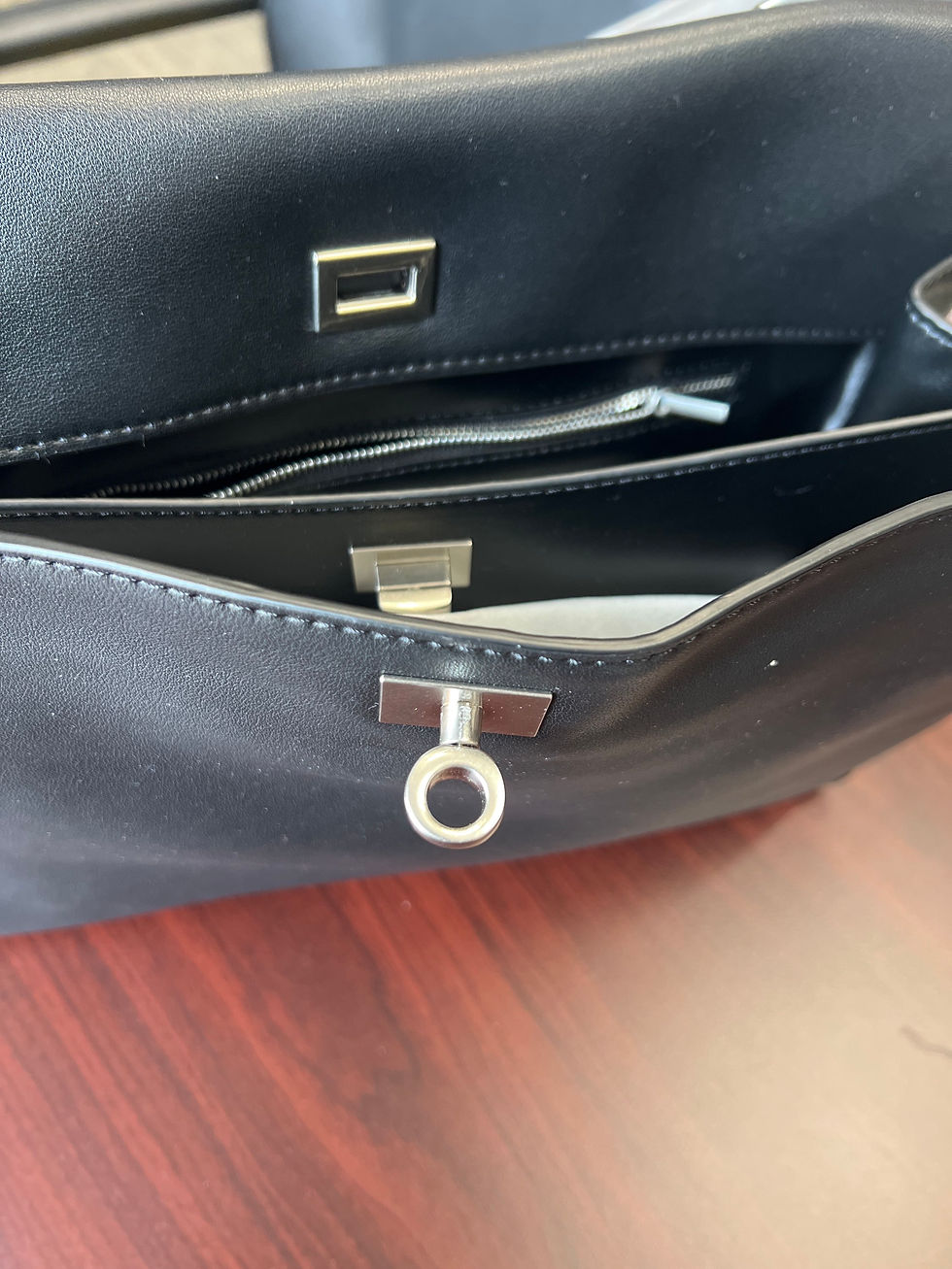 Thumbnail: Bag