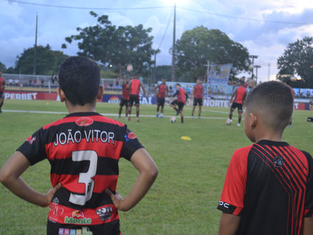 Além do jogo: ação aproxima atletas da base, jogadores e torcedores durante partida da Copa Norte 