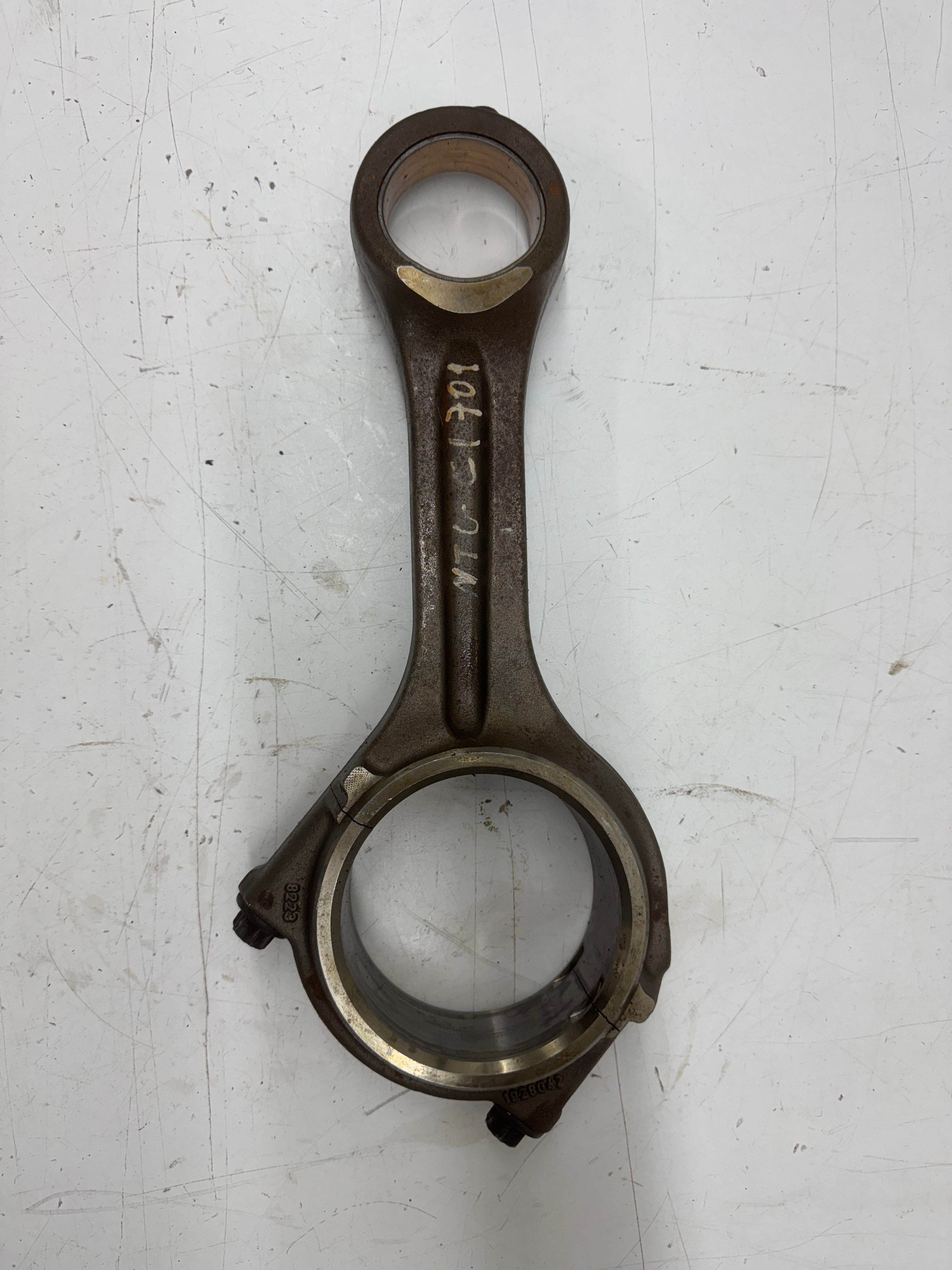 Biela motor Scania 1928042