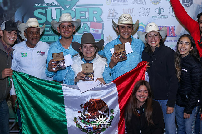 WhatsApp Image 2025-02-19 at 00.00.52.jpeg