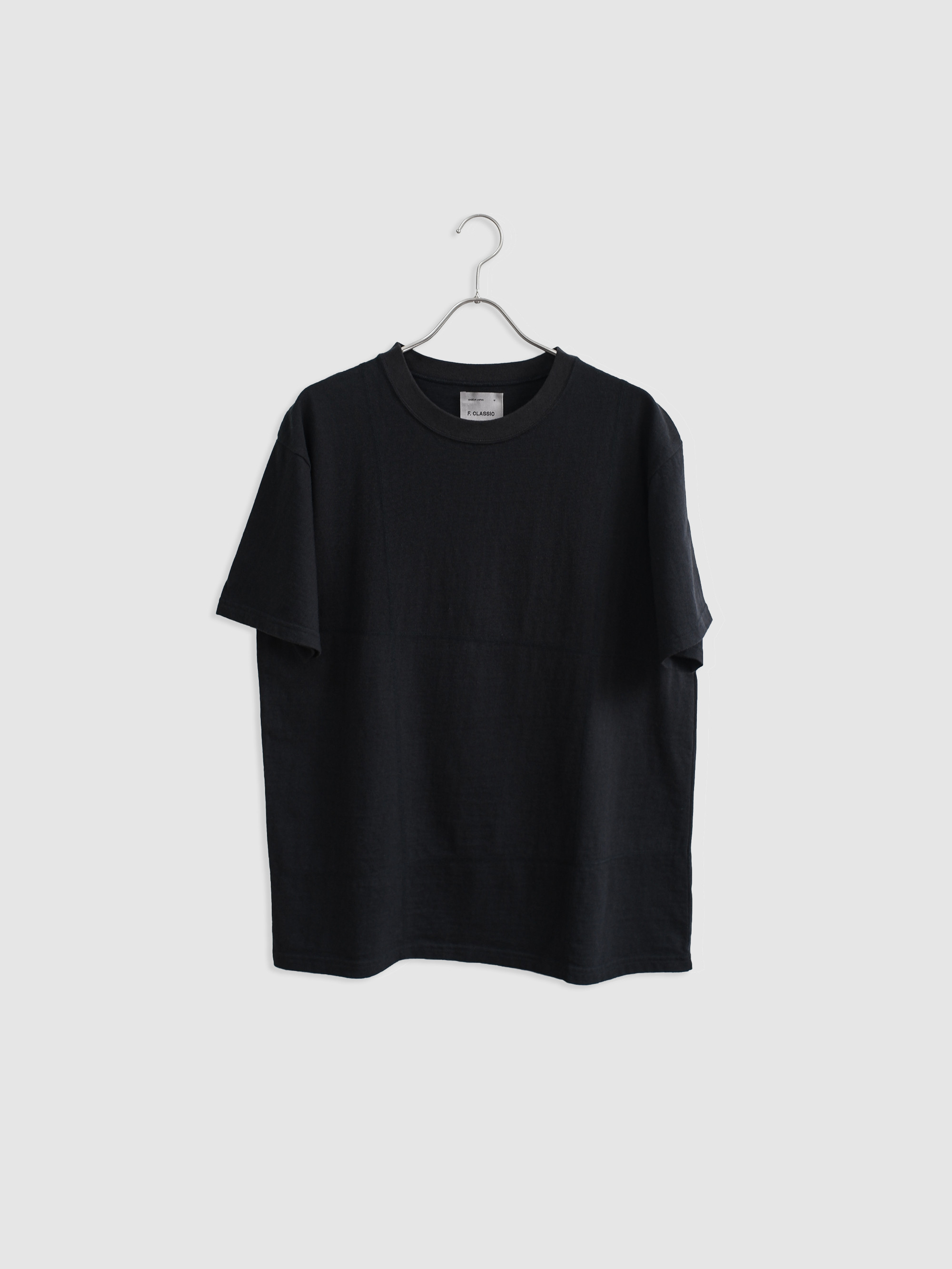ARTISAN TEE BLACK