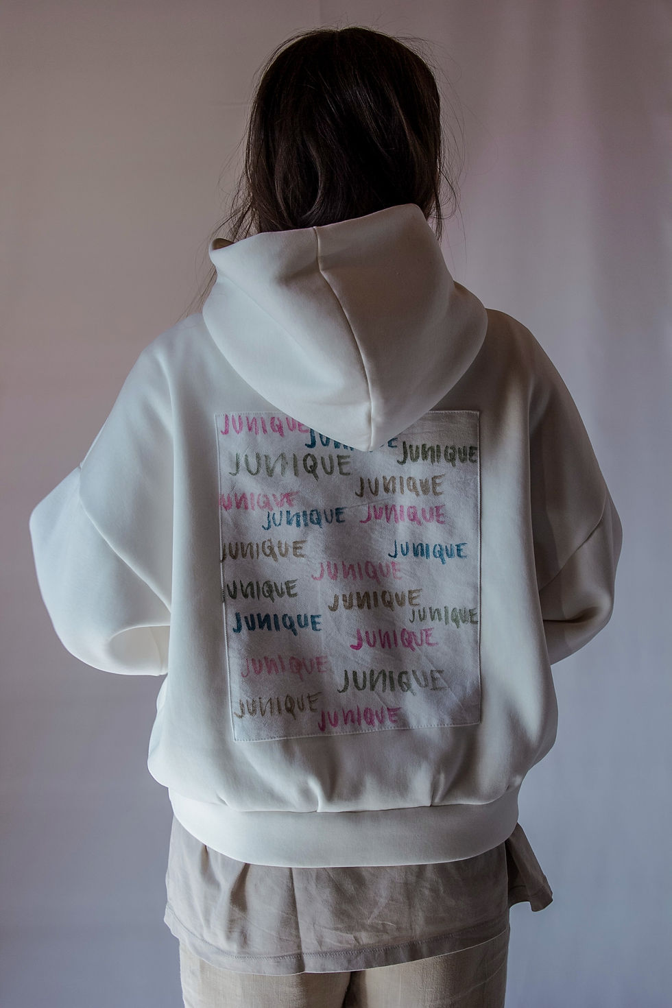 Thumbnail: WHITE HOODIE
