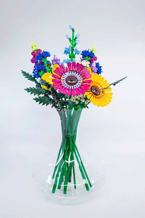 LEGO-Wildflowers-Spin.gif