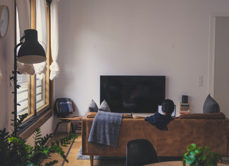 Decorating Your First Apartment