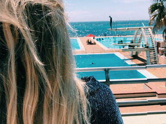 Why Blondes Should Go Ash Blonde