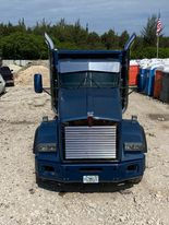 Thumbnail: 2006 KENWORTH T800 TRI-AXLE DUMP TRUCK