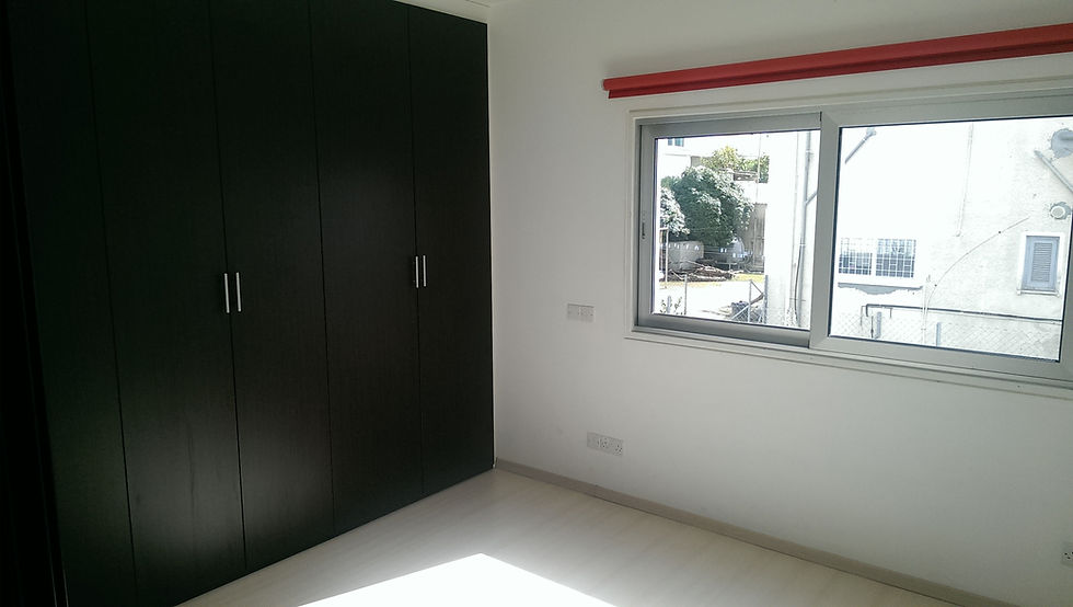 Large bedrooms - wood floor