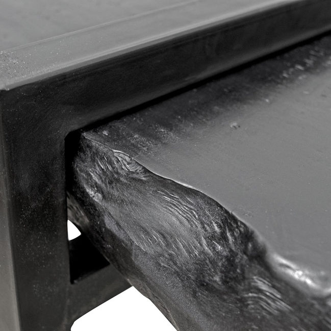 Деревянная низкая консоль Lychee от Versmissen купить в наличии в Москве в Altagamma