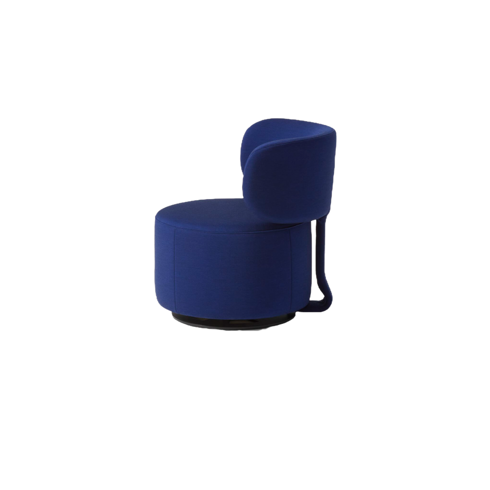 Крутящееся мягкое кресло Tamburound от Cassina купить в наличии в Москве в Altagamma