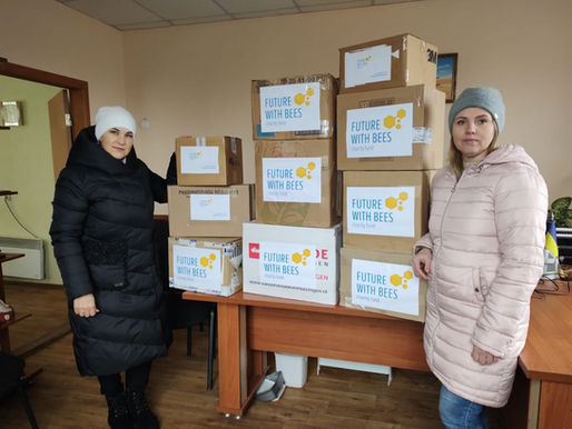 Providing support and help to Stepankivske village (handing over furniture, medicaments and clothes)