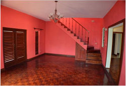 EMERALD LIVING - Stairs to Master