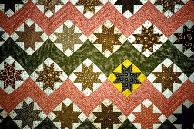 Putting It Together: Assembling the Zigzag–or Streak of Lightning–Set  (Part 2)