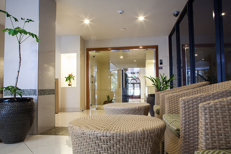 Discover PNG Visit Papua New Guinea Ela Beach Hotel & Apartments