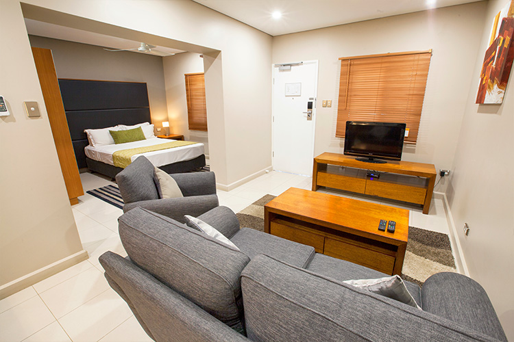 Discover PNG Visit Papua New Guinea Ela Beach Hotel & Apartments