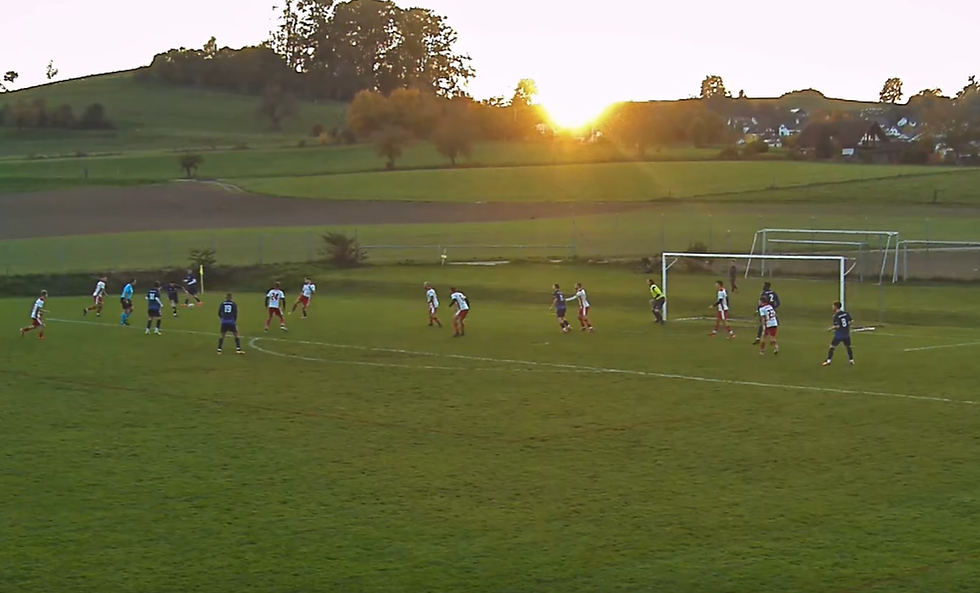 SC Winti-United zeigt trotz Ausfällen Kampfgeist beim Tabellenführer FC Niederweningen – 1:3-Niederlage mit starker Teamleistung.