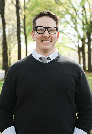 MaxEckerson_Headshots11 (1).jpeg