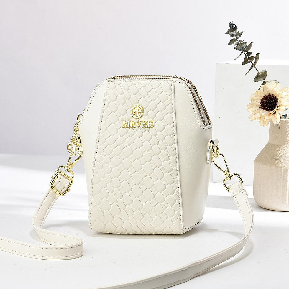 Thumbnail: Y48 Luxury Square