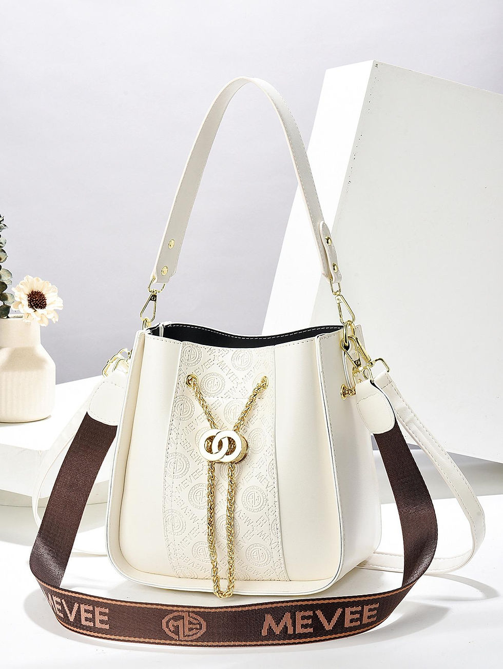 Thumbnail: Y62 VICTORIA GRACE