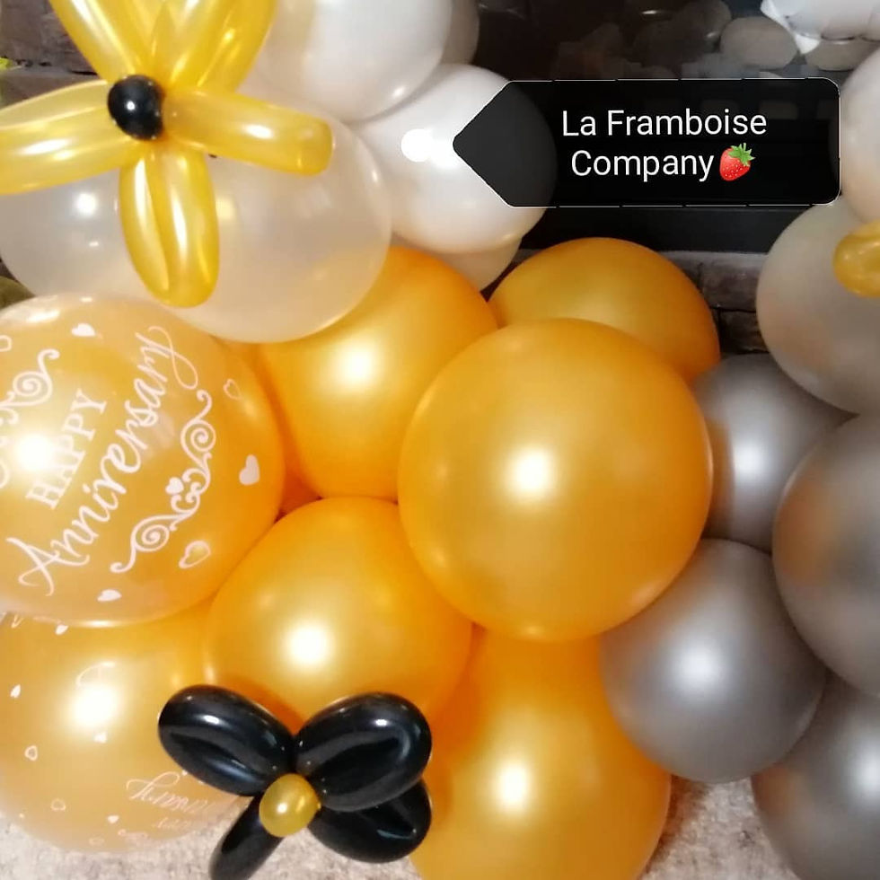 Thumbnail: Mr & Mrs Anniversary balloon decor