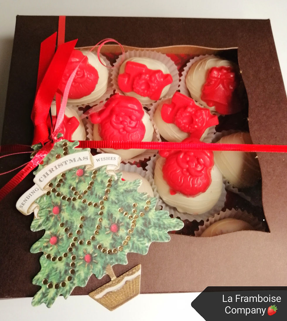 Thumbnail: Festive chocolate strawberries