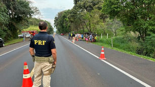 Tragédia na BR-277: Mãe morre atropelada após criança abrir porta de carro em Nova Laranjeiras
