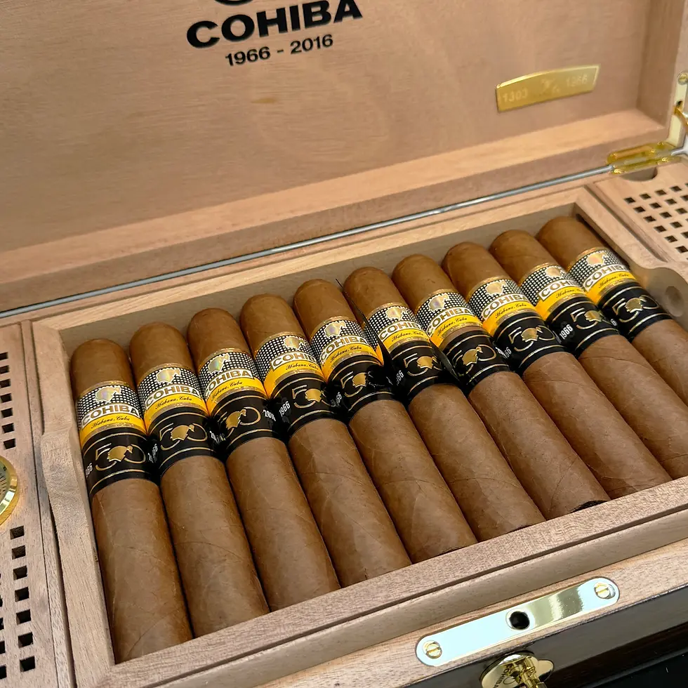 Thumbnail: Cohiba Majestuosos 1966 - 50 Aniversario Humidor