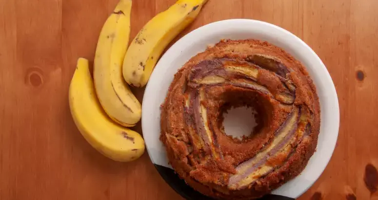 Receita de Bolo de Banana Simples e Delicioso