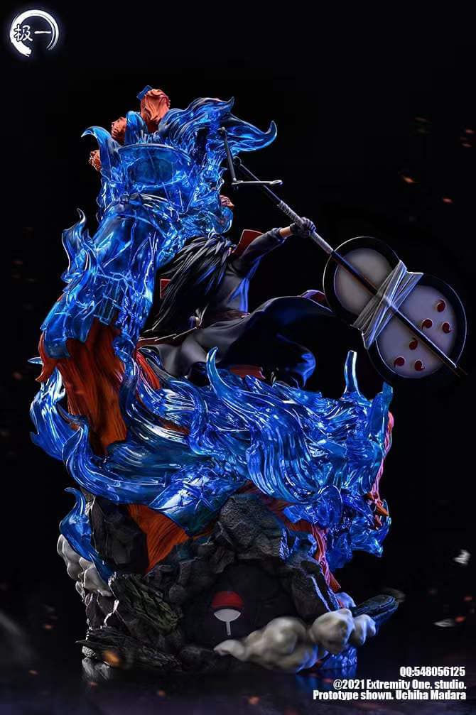 Thumbnail: Ji Yi Studio - Uchiha Madara and Kyubi