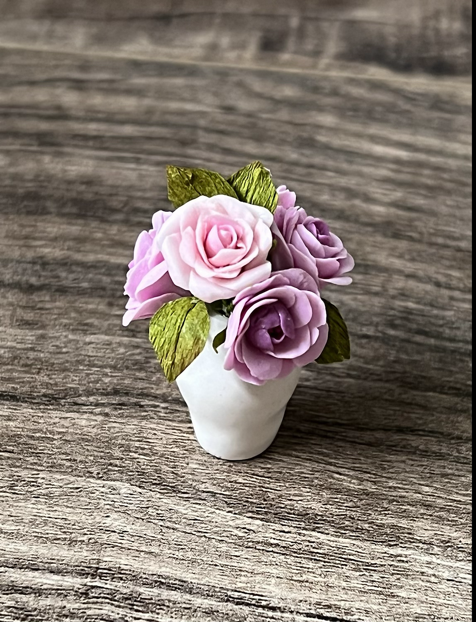 Thumbnail: Lavender and Pink Roses Bouquet 