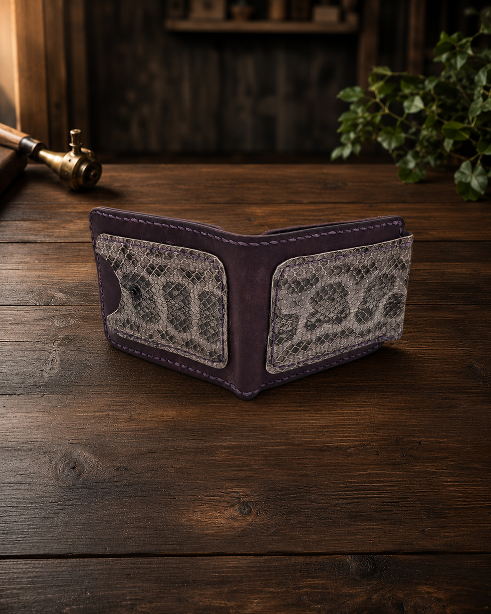 Thumbnail: Anaconda Leather Bifold