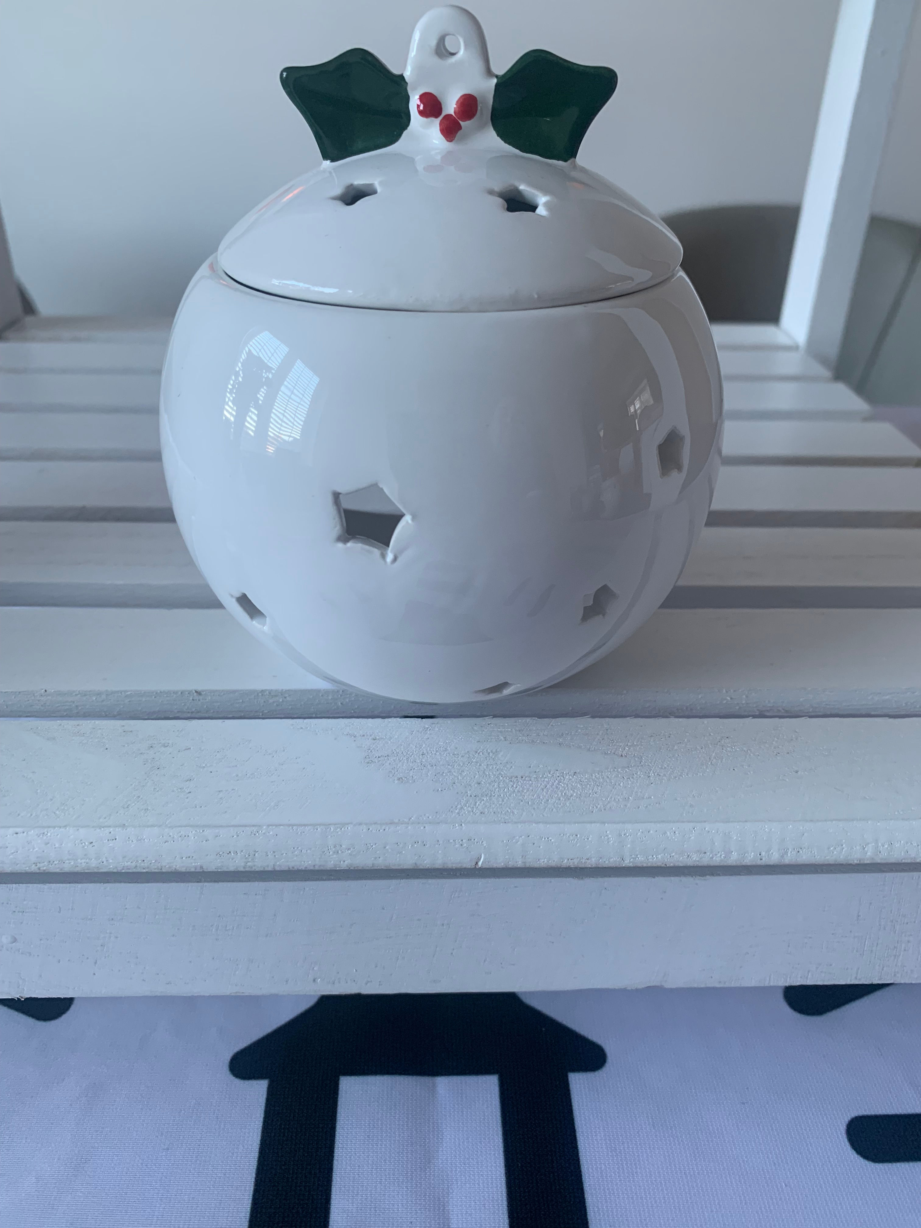 Christmas Pudding Tealight Burner