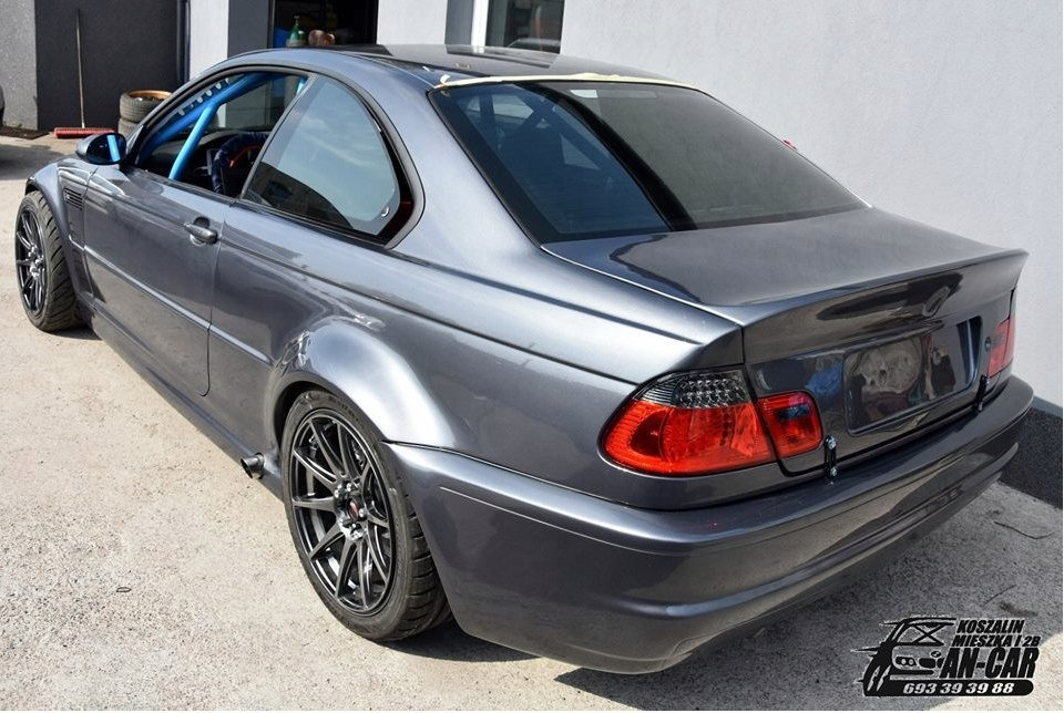 BMW E46 M3 REPLICA FULL BODYKIT SRT Racing Shop ubicaciondepersonas