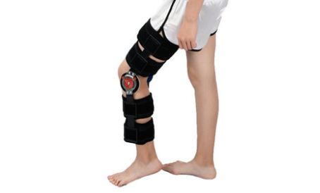 what does a knee brace do?