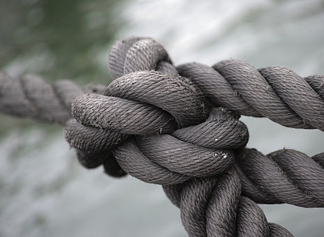 tied-up-1792237_1280.jpg