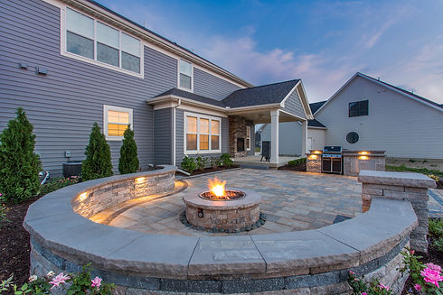 Kouski landscape company champaign il urbana mahomet savoy paver patio fire pit outdoor kitchen landscape lighting