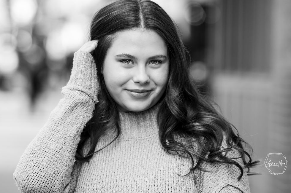 black and white portrait of senior girl