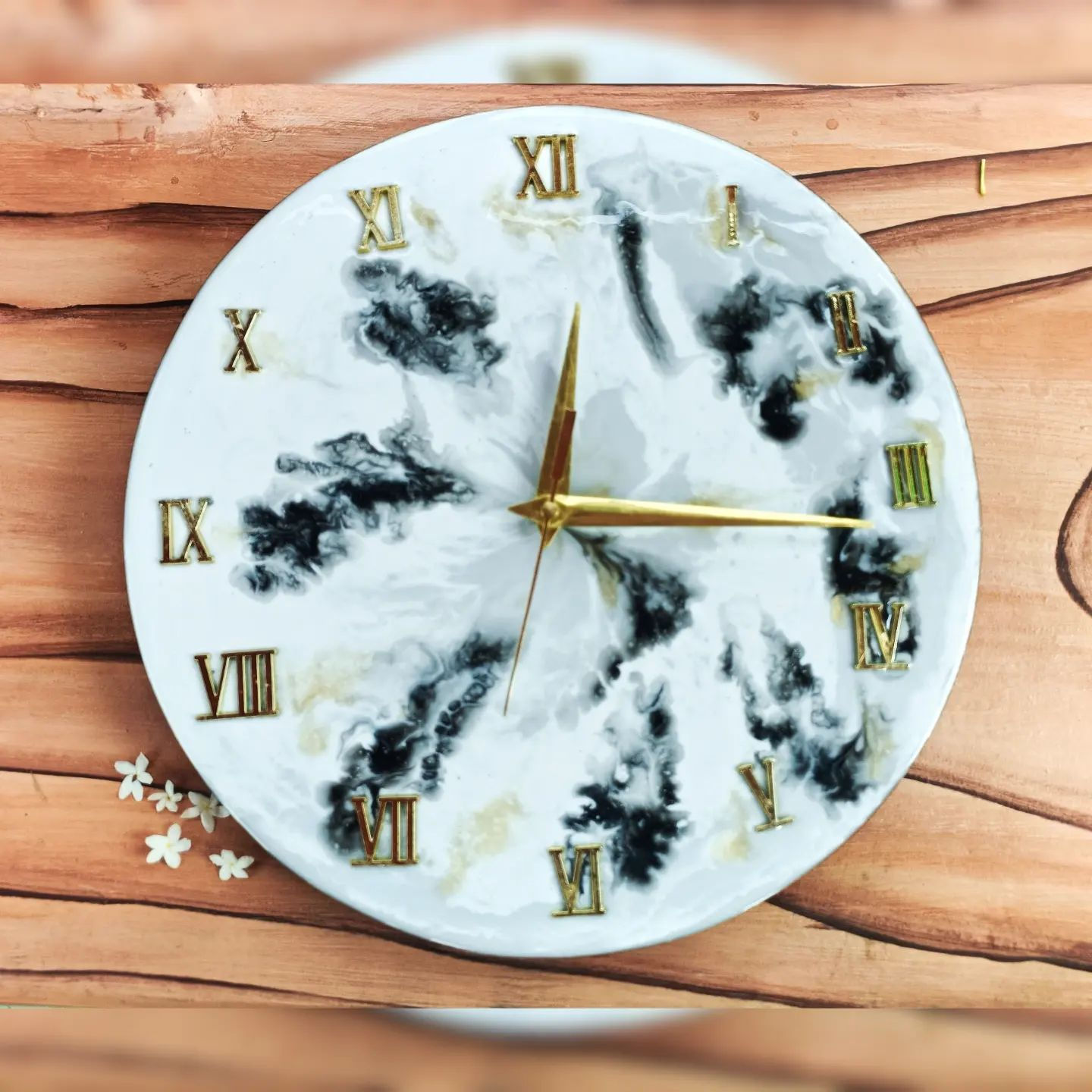 Resin Wall Clock