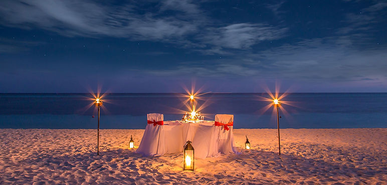 kuredu_candlelight_dinner.jpeg
