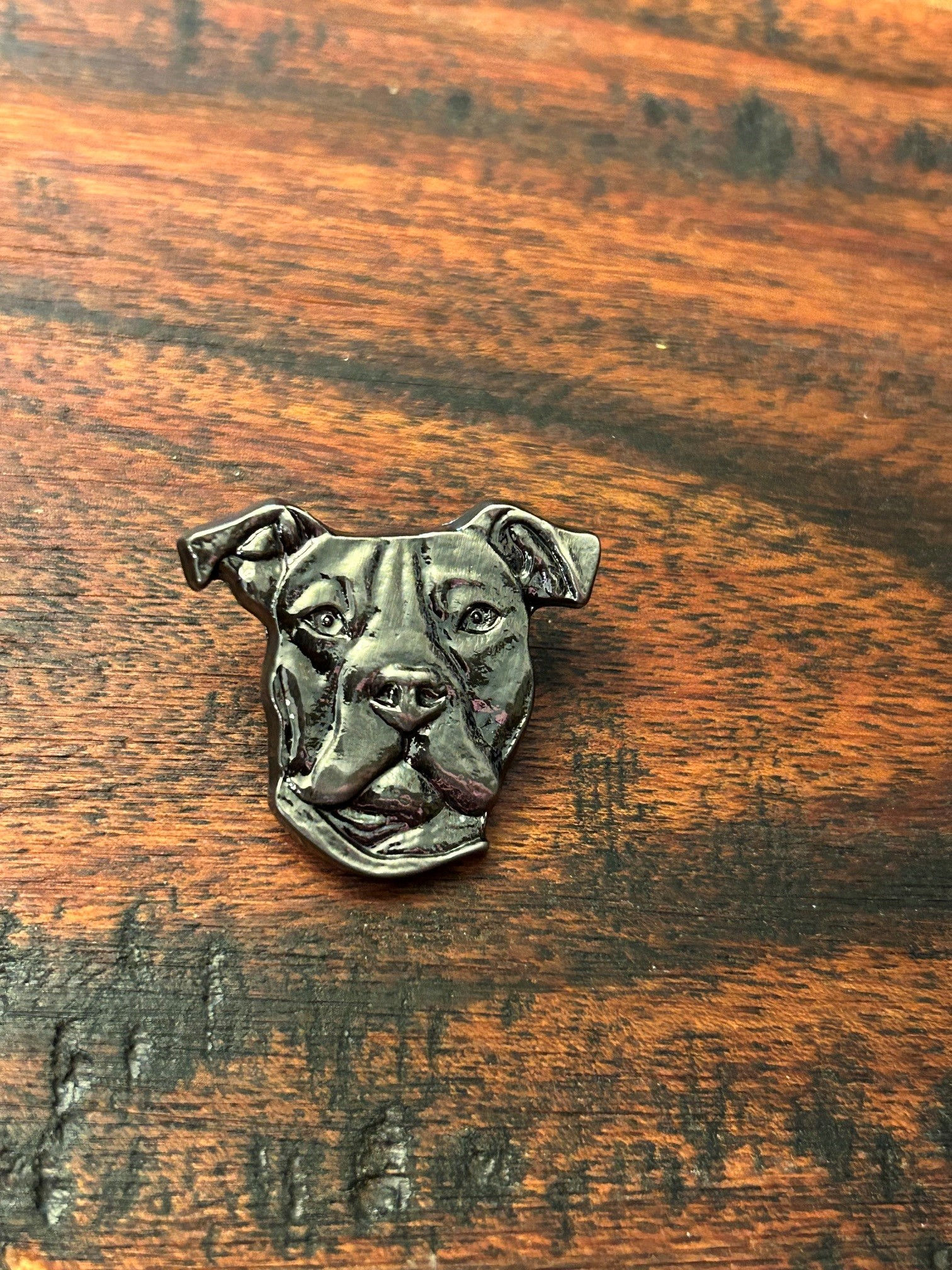 Pewter Pin of a Sweet Pitbull Dog 31984