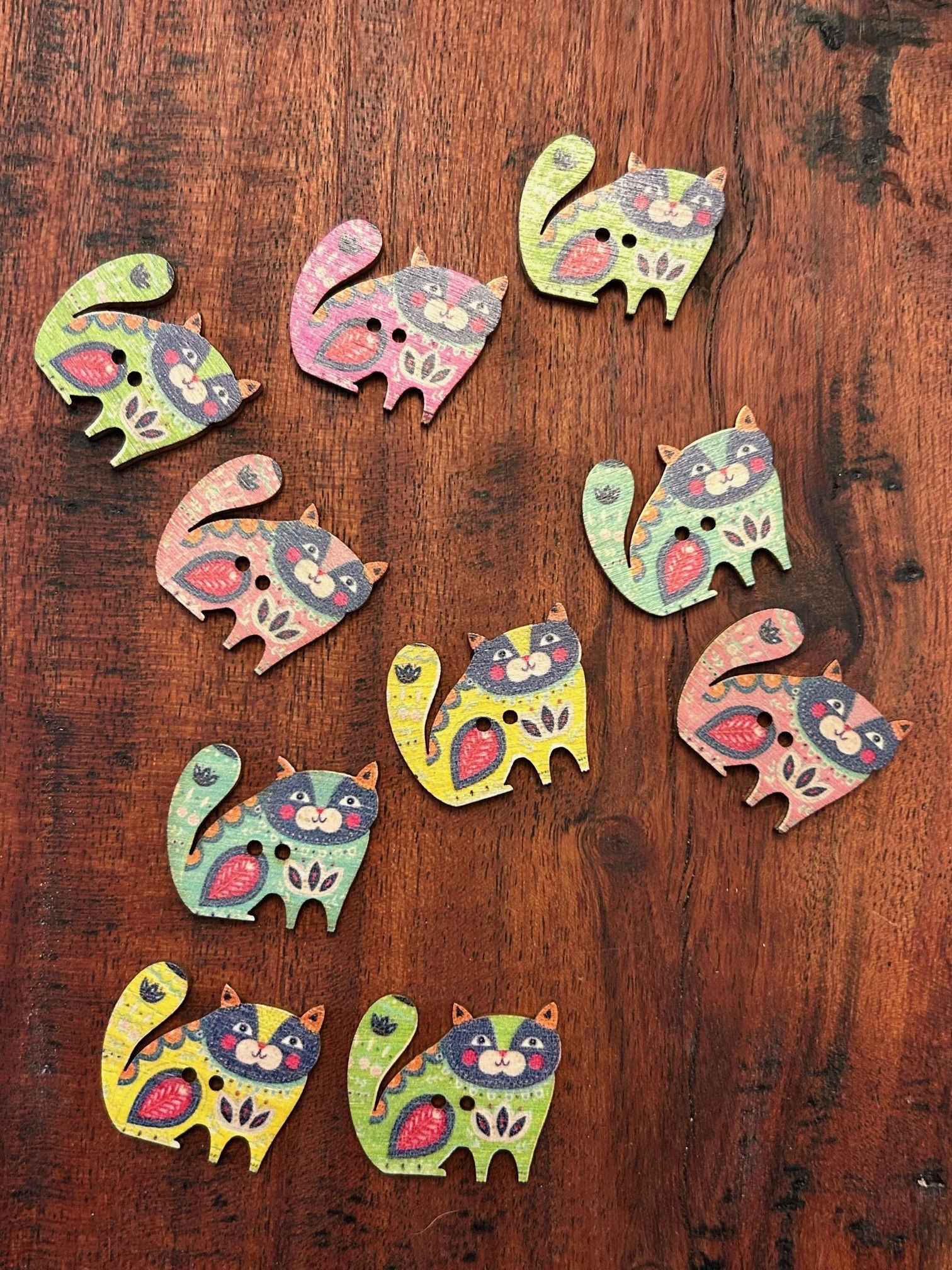 Playful 10/Pack Wood Buttons in Multi-Color Folk Art Cat Designs for Sewing, Scr