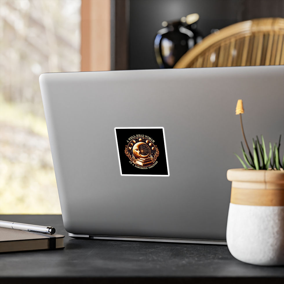 Thumbnail: Vinyl Decal "A Well Read Woman is a Dangerous Creature"