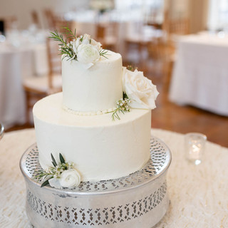 White wedding cake